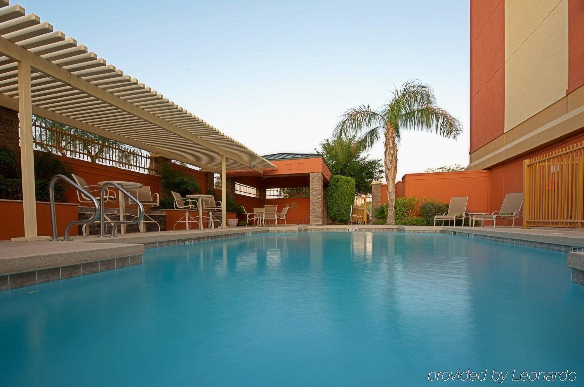 Holiday Inn Express Hotel & Suites Tempe By Ihg מראה חיצוני תמונה